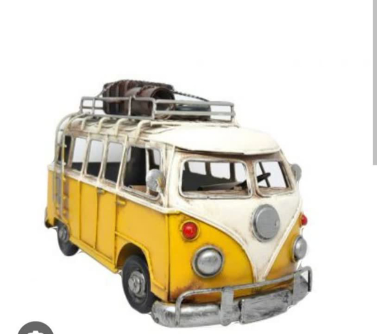 تصویر از ماشین فلزی دست ساز