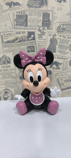 تصویر از مجسمه مینی ماوس